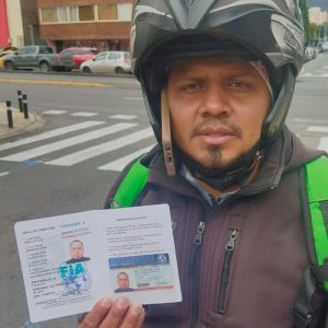 Mesa de trabajo 2 copia 6